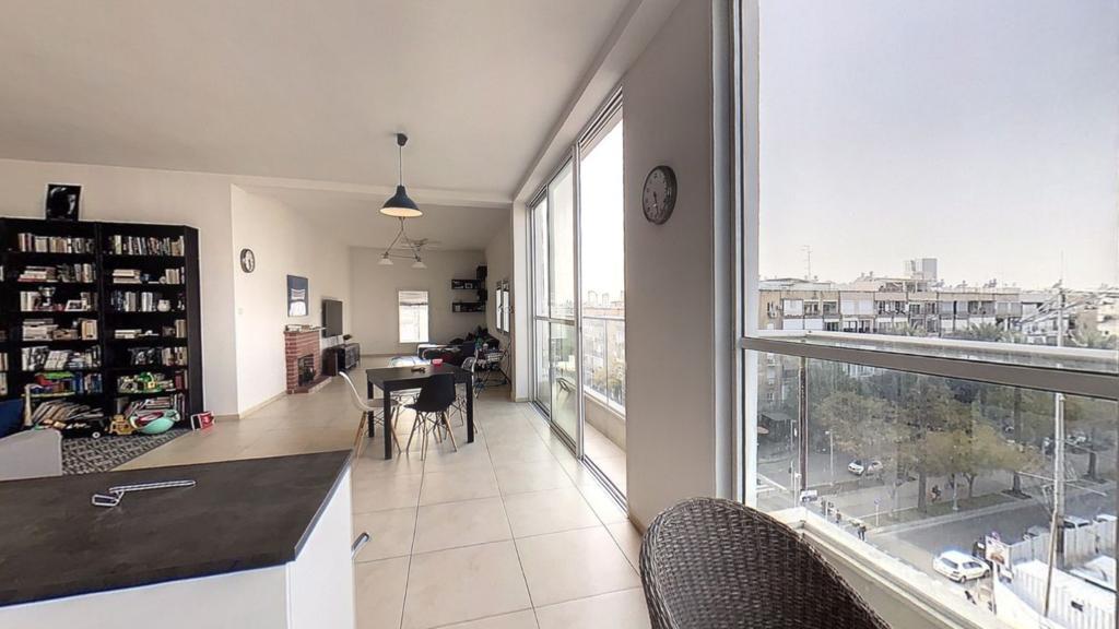 דירה למכירה בתל אביב